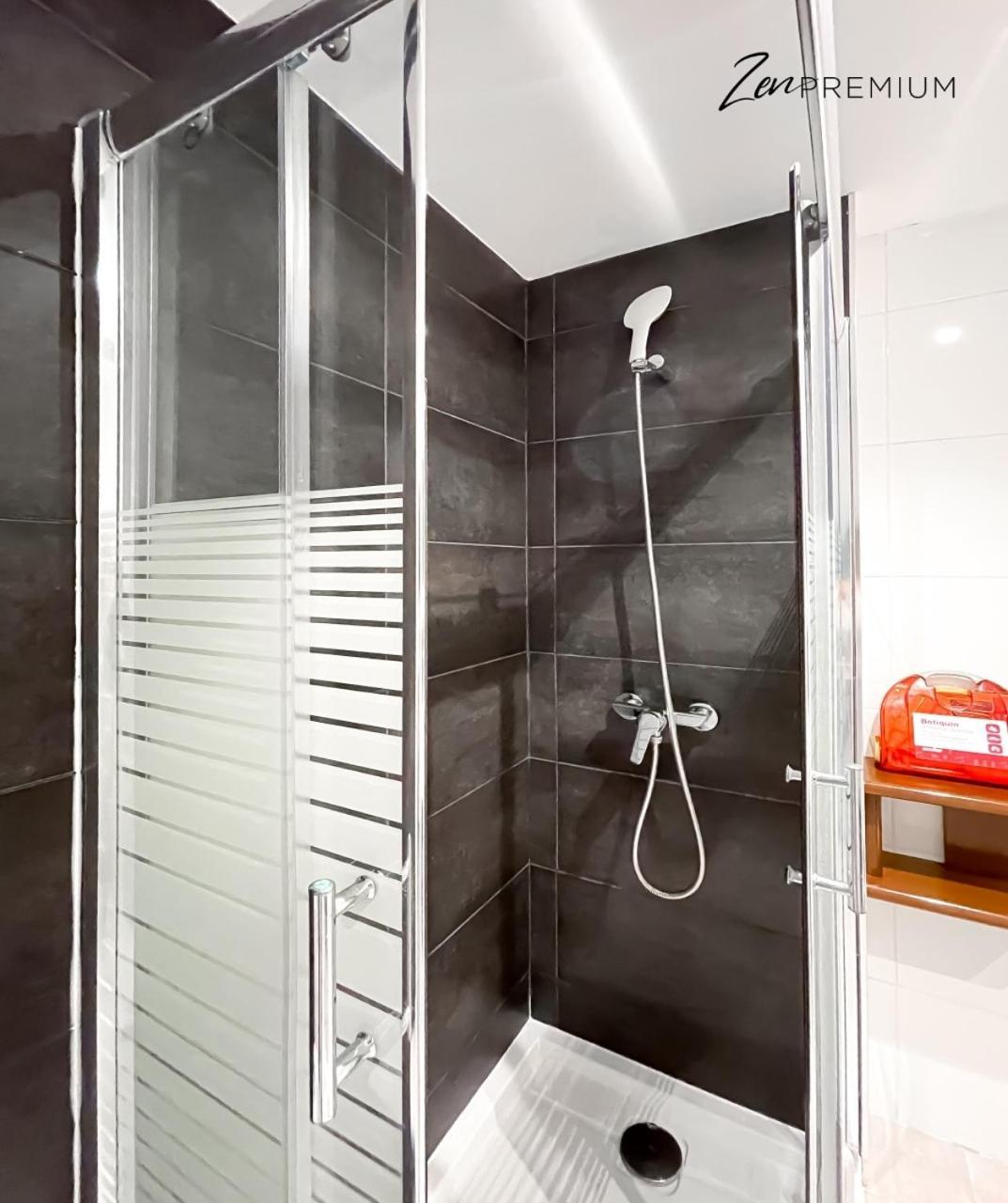 Apartment B-rent Bristol Zen Premium *